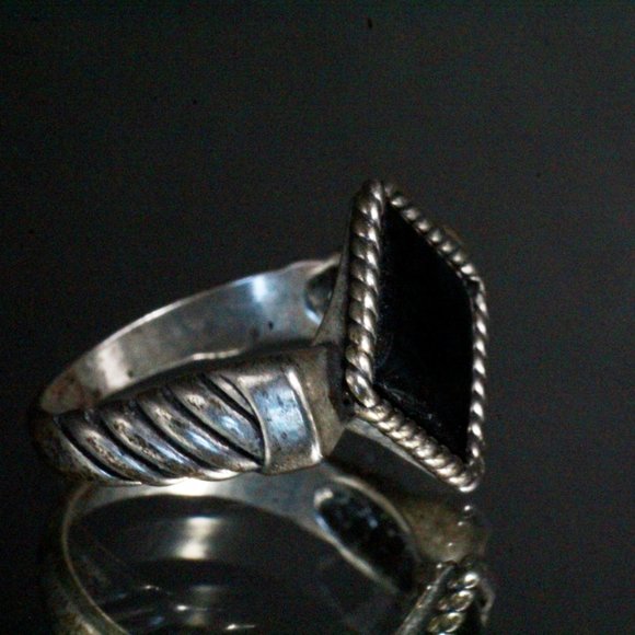 Sterling Silver Carolyn Pollack Relios Southwest Abalone Triangular Ring - Picture 4 of 5